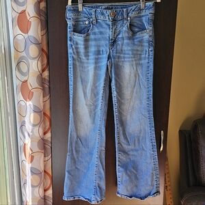 American Eagle Outfitters Light Blue Boyfried Jeans